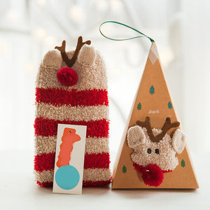 Weihnachtsgeschenkbox – süße Plüschsocken（4 Paare）